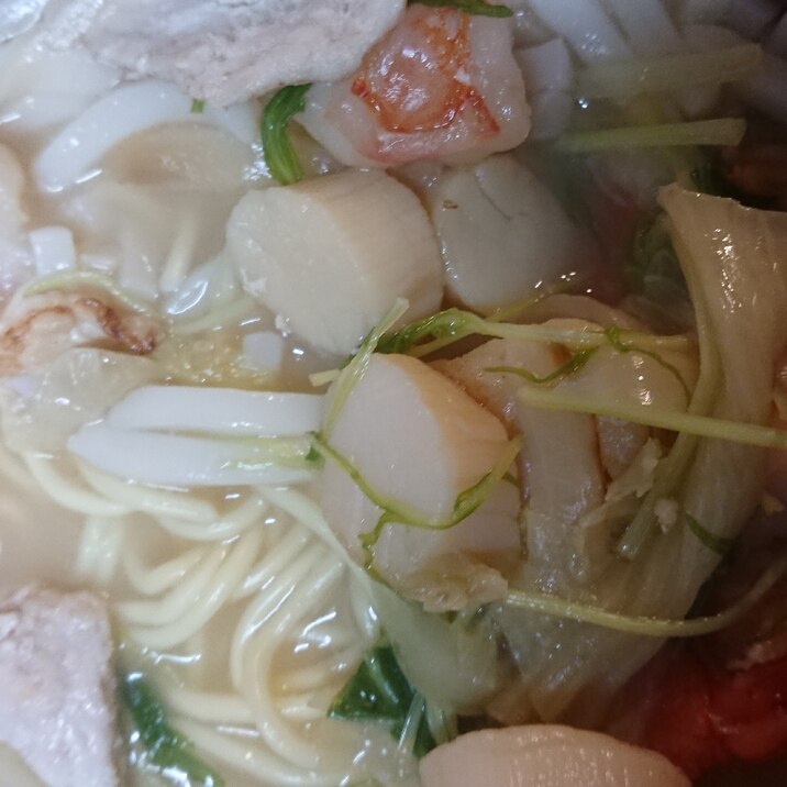 豚駒肉のチャンポン麺